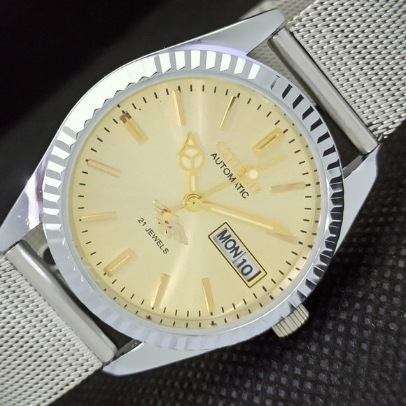 Citizen Accessories Vintage 972 Citizen Automatic Mens Silvergold Watch Wdaydate Fluted